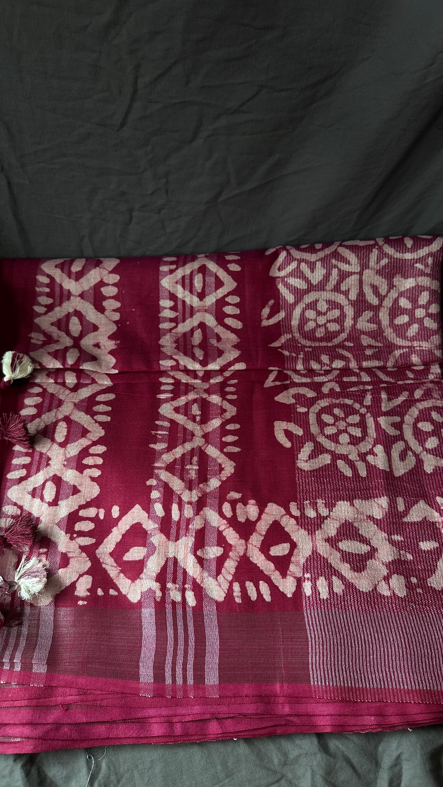 Gulab Gulzar - Reddish Pink - Linen Cotton Mix Saree