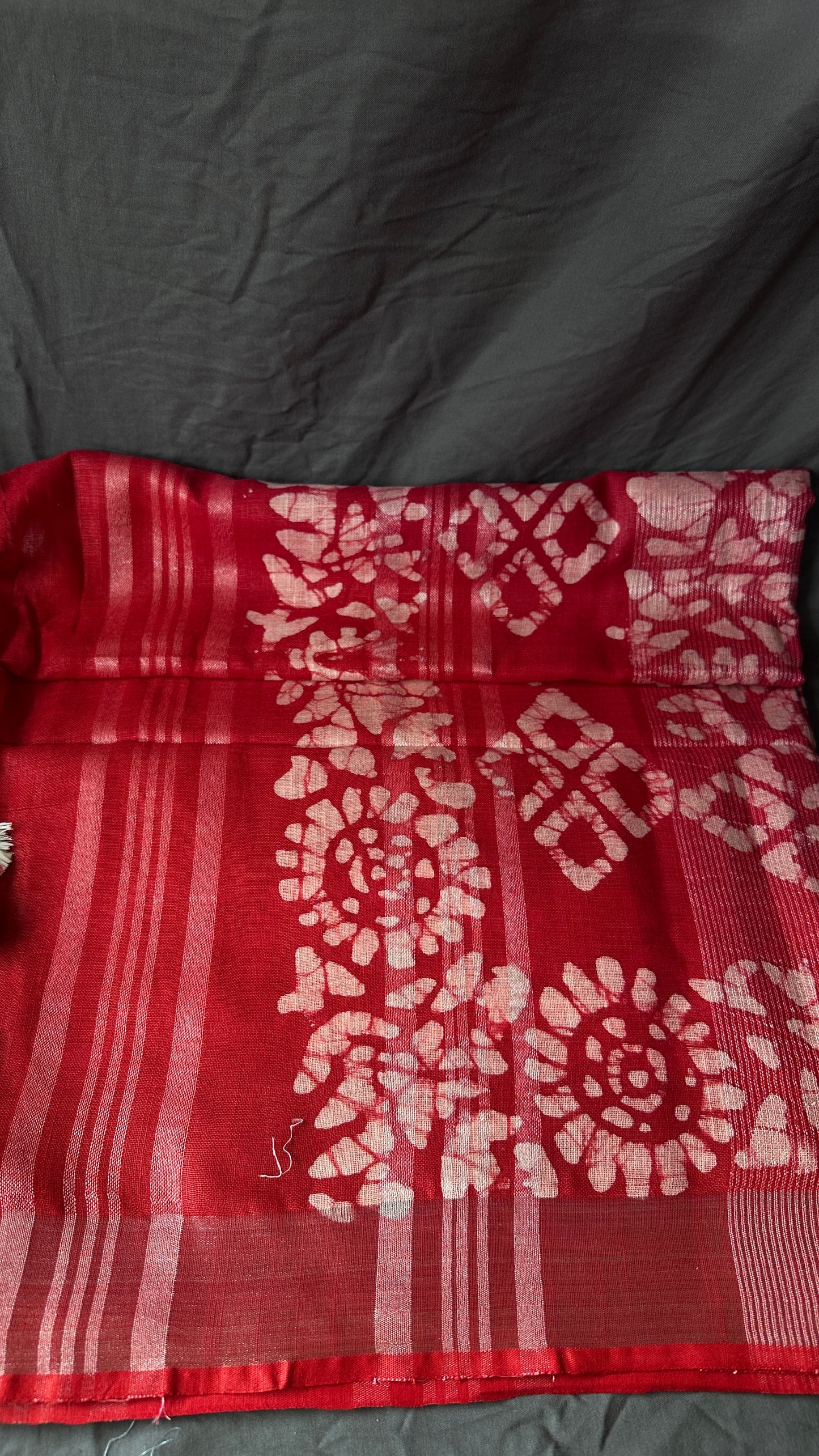 Sindoor Soil - Red - Linen Cotton Mix Saree