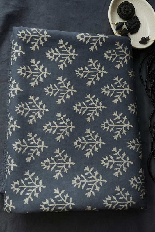 A: Midnight Bloom Maheshwari Silk Saree